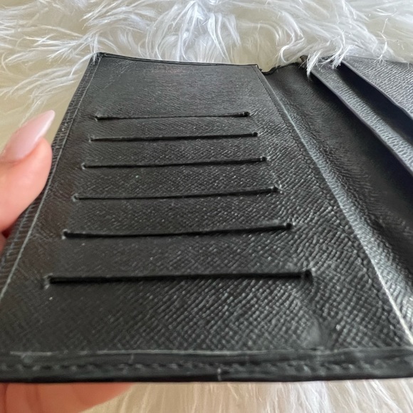 Louis Vuitton Paris | Made in Spain | 1999 Vintage Epi Long Wallet Organizer - Picture 7 of 15